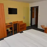 Kro Kolb 3*